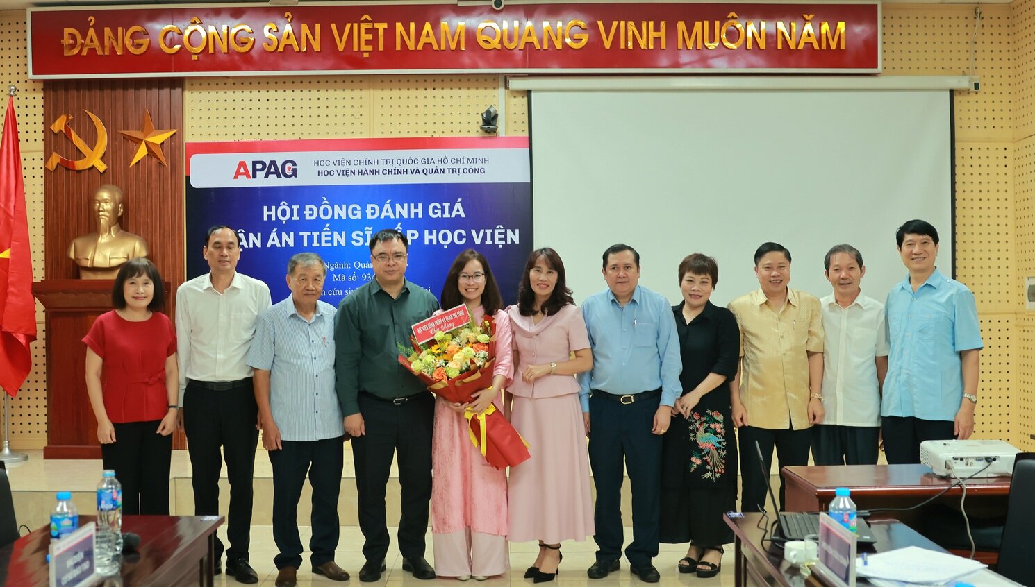 Bảo vệ Luận án Tiến sĩ cấp Học viện: “Quản lý thực thi công vụ của công chức theo kết quả trong bối cảnh cải cách hành chính nhà nước ở Việt Nam”