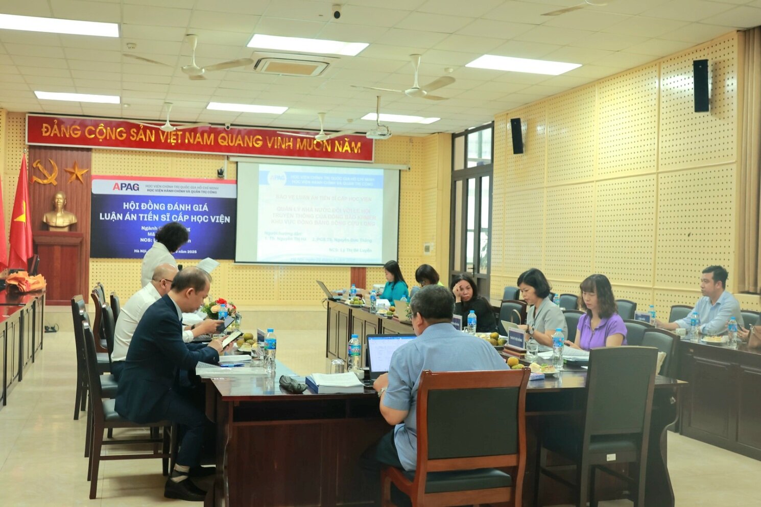 Bảo vệ Luận án Tiến sĩ cấp Học viện: “Quản lý nhà nước đối với lễ hội truyền thống của đồng bào Khmer khu vực đồng bằng sông Cửu Long”