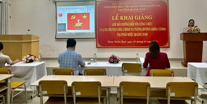 Toàn cảnh Lễ khai giảng.