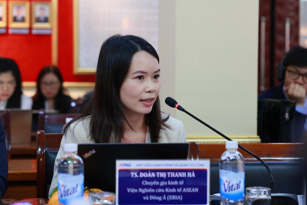 Dr. Doan Thi Thanh Ha, Economist, Economic Research Institute for ASEAN and East Asia (ERIA), presented at the serminar.