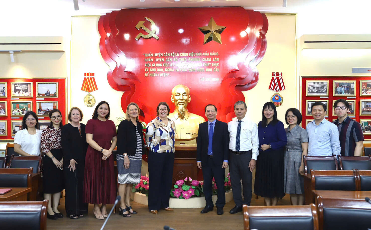 Promoting Vietnam - Australia - New Zealand Public Governance Cooperation: Expanding Linkages in Public Sector Leadership Training