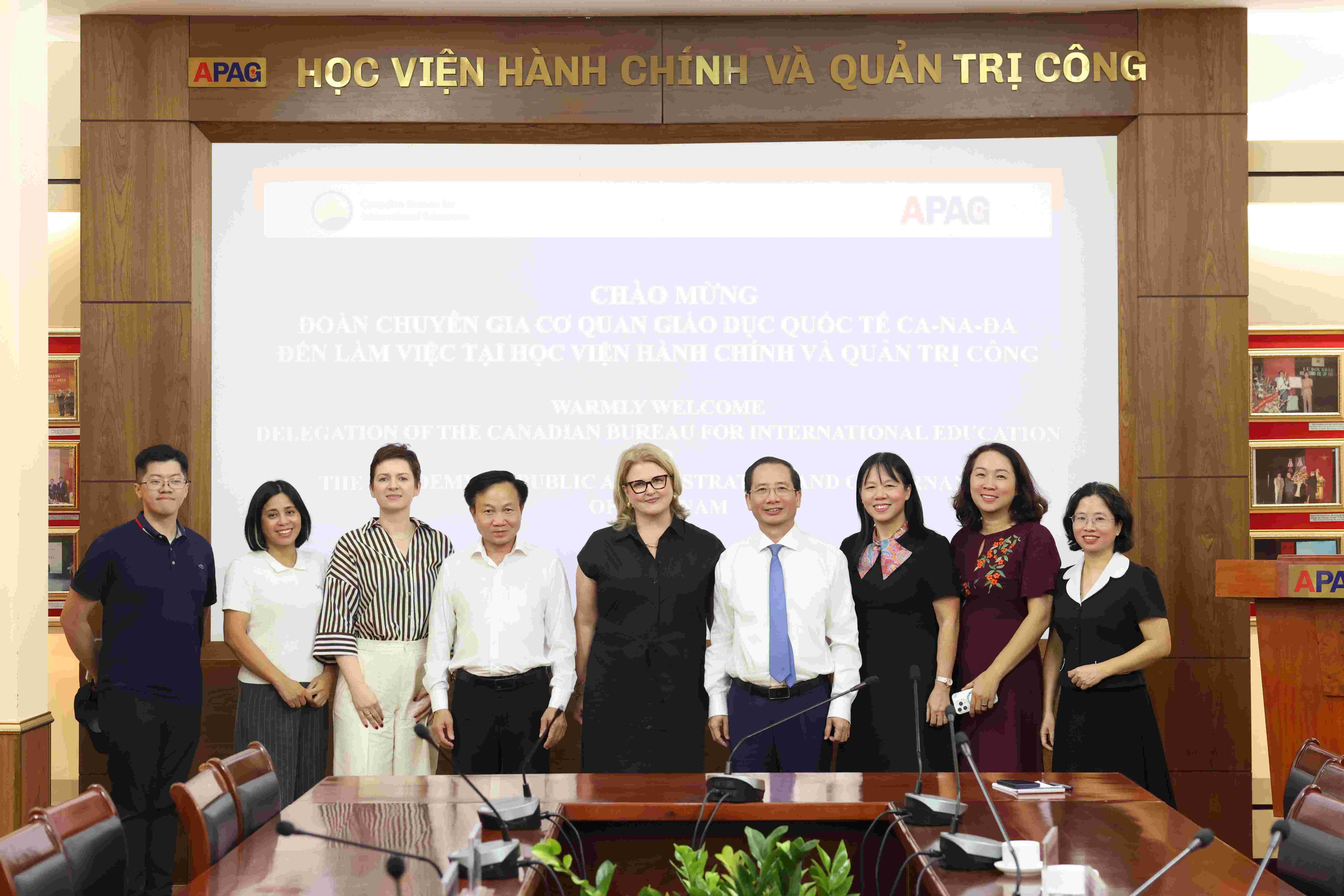 Học viện Hành chính và Quản trị công làm việc với Cơ quan Giáo dục quốc tế Canada về triển khai Dự án Quản trị địa phương bao trùm