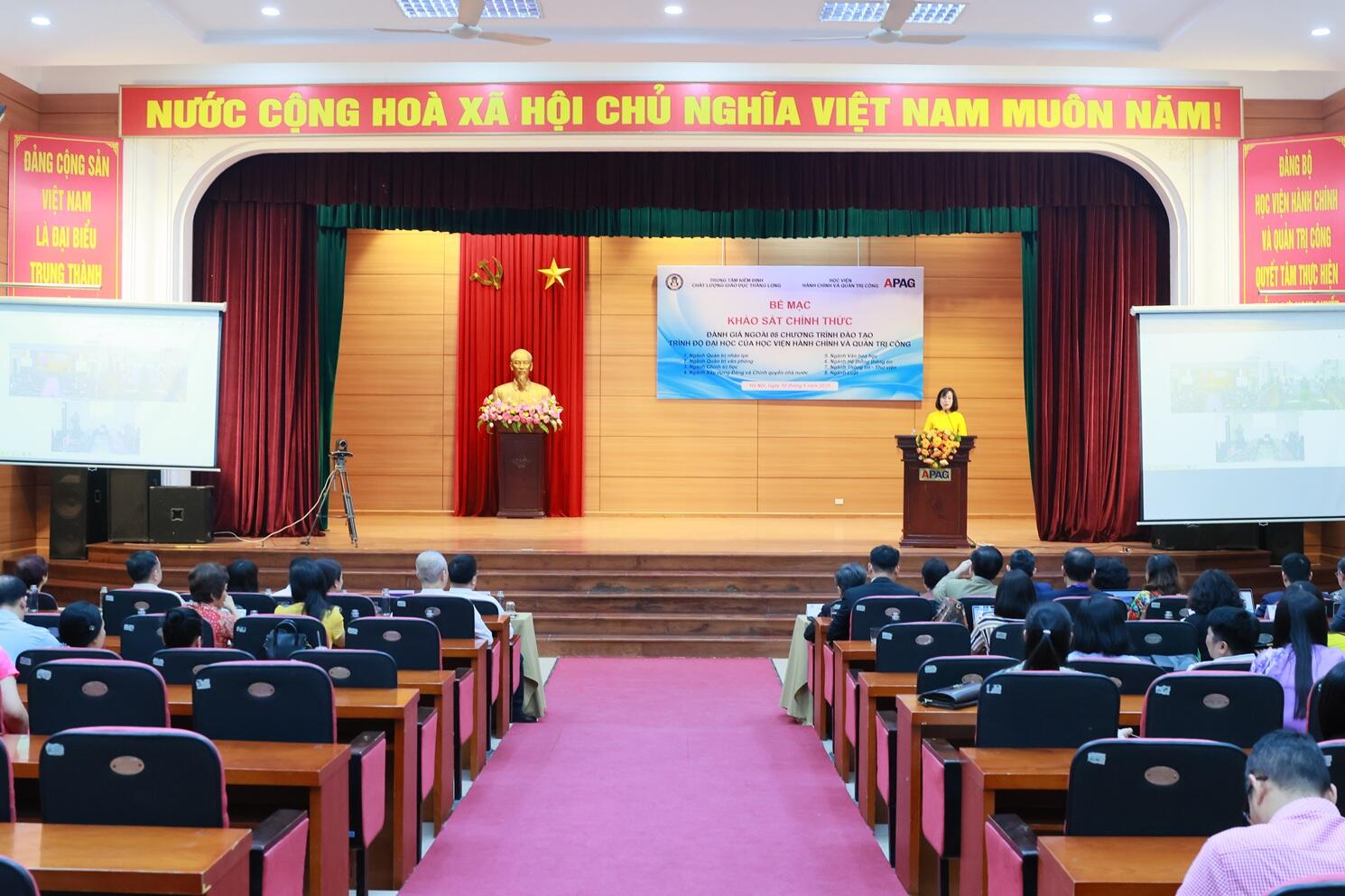 1. Quang Cảnh