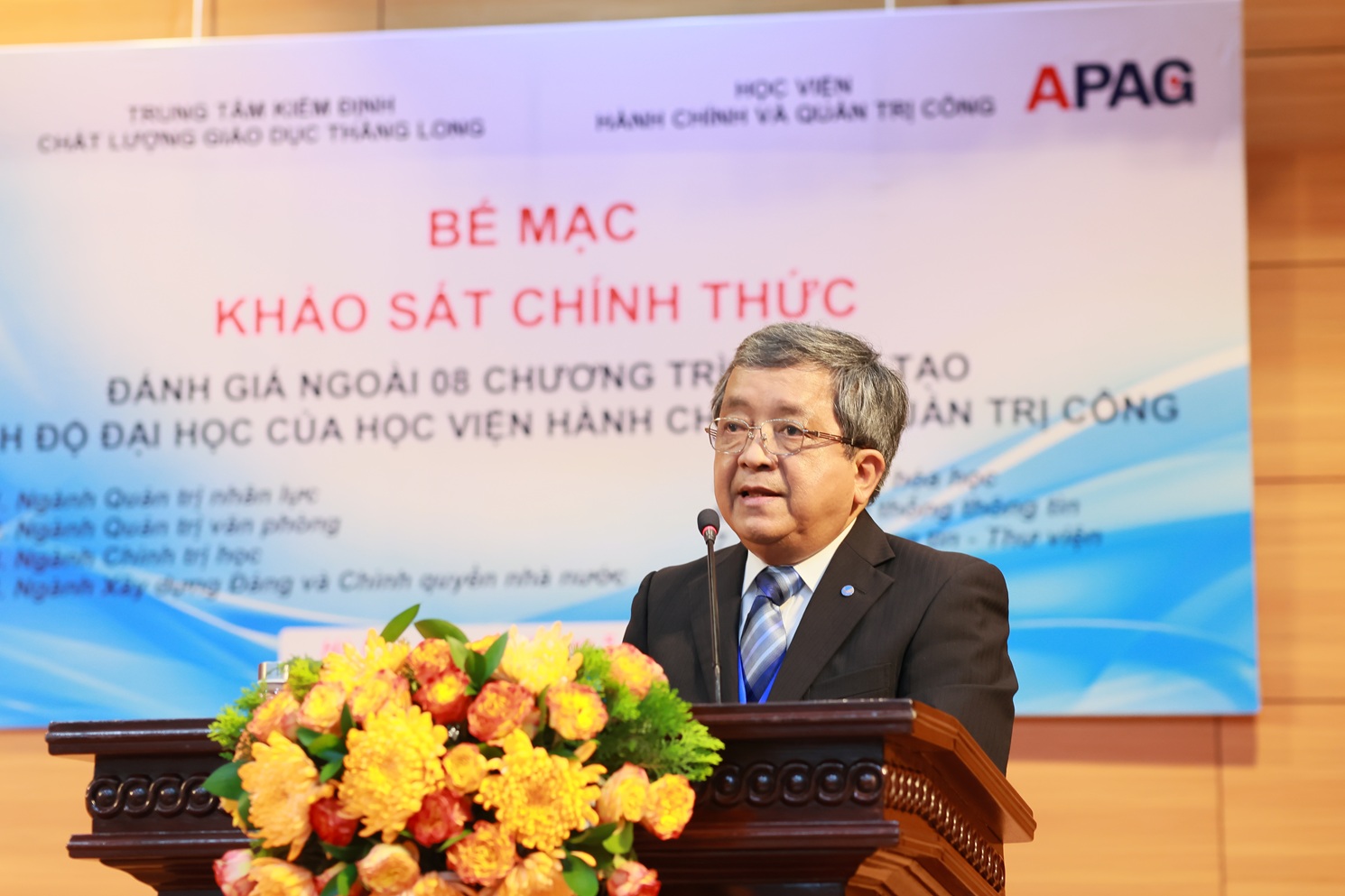 2. GS. TS Trần Vân Nam