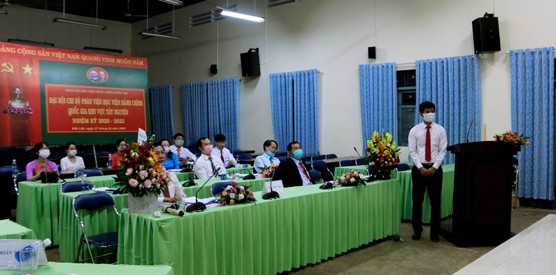 Ban chấp hành nhiệm kỳ mới ra mắt Đại hội