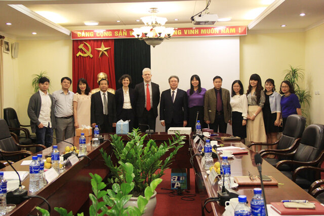 Giám đốc Học viện Hành chính Quốc gia làm việc với Giám đốc Cơ quan Đào tạo Chuyên môn Quốc gia, CH Pháp