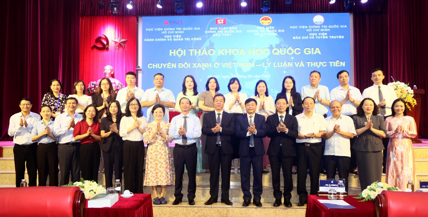 Hội thảo khoa học quốc gia “Chuyển đổi xanh ở Việt Nam – Lý luận và thực tiễn”
