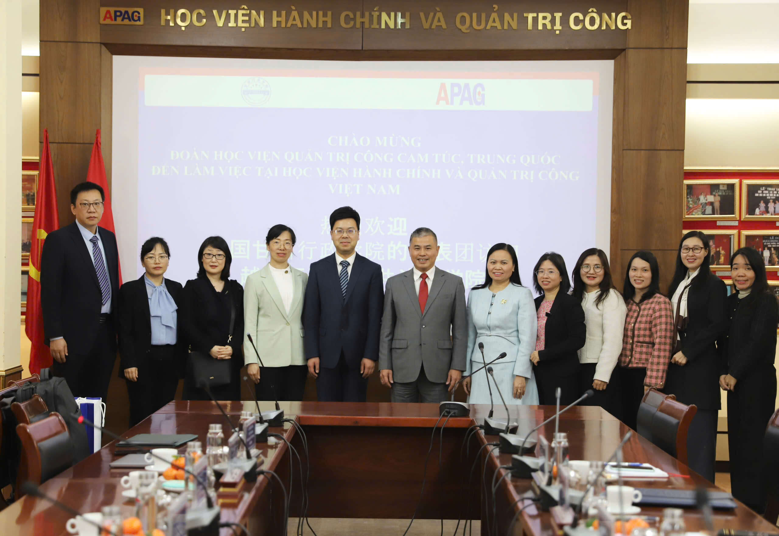 Học viện Hành chính và Quản trị công tiếp Đoàn Học viện Quản trị công Cam Túc (Trung Quốc)