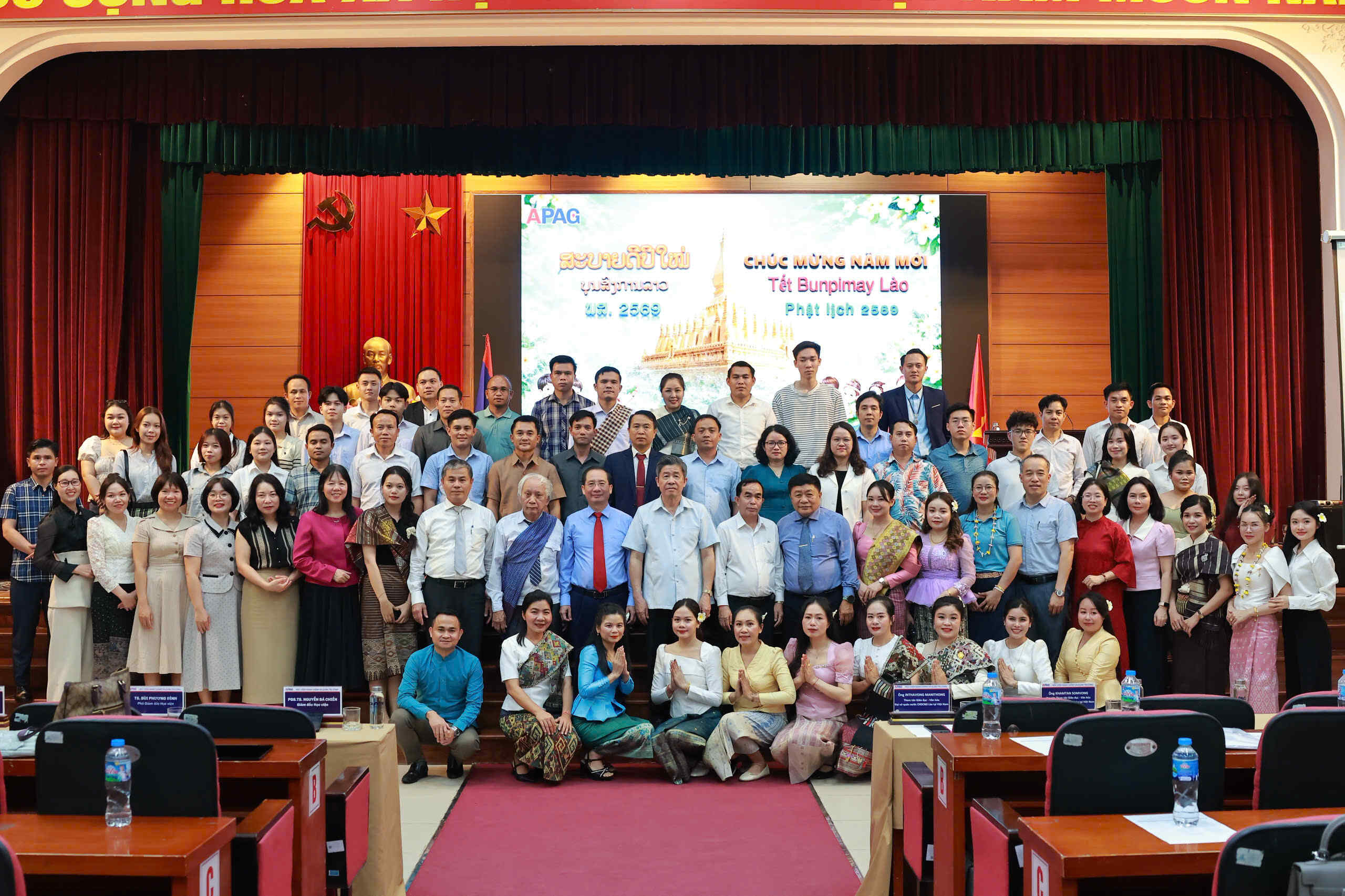 Ấm áp Tết Bunpimay tại Học viện Hành chính và Quản trị công