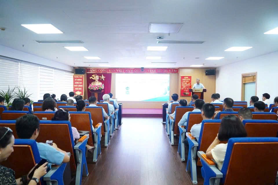 Đổi mới phương thức quản trị hiệu suất: Góc nhìn từ sự hợp tác giữa Học viện Hành chính và Quản trị công và Công ty CP Bảo hiểm Ngân hàng Nông nghiệp Việt Nam