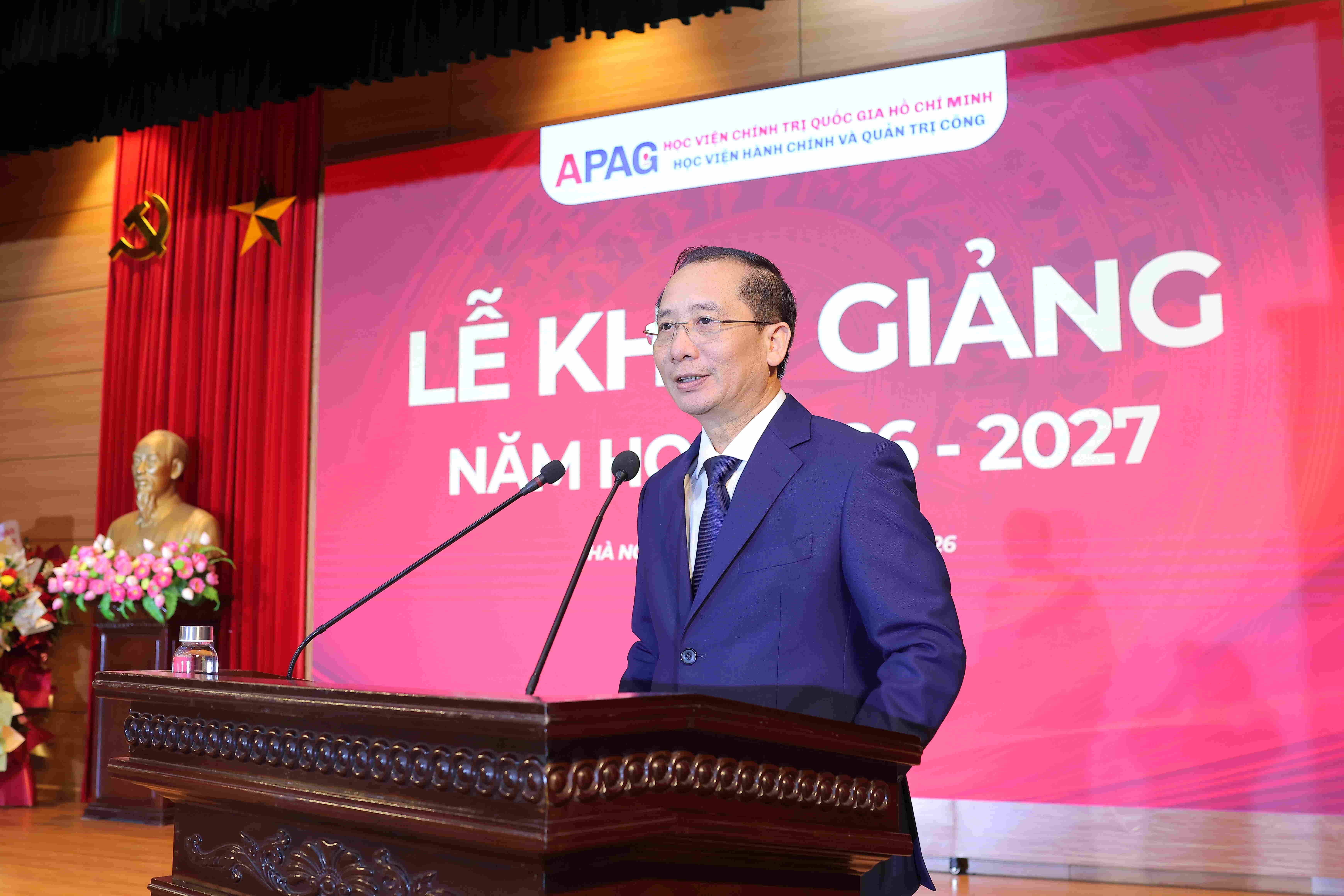 Đổi mới giáo dục đại học, phát triển năng lực người học đáp ứng yêu cầu của bối cảnh mới
